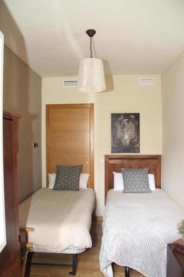 Apartamentos Alcazar De Baeza Bagian luar foto