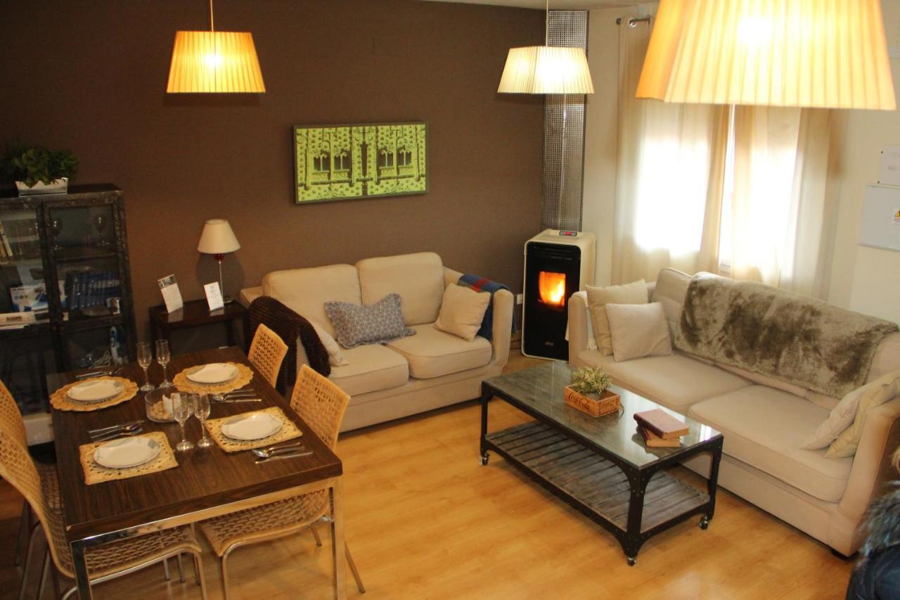Apartamentos Alcazar De Baeza Bagian luar foto