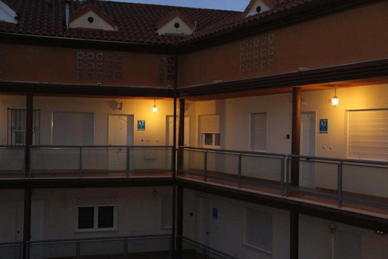 Apartamentos Alcazar De Baeza Bagian luar foto