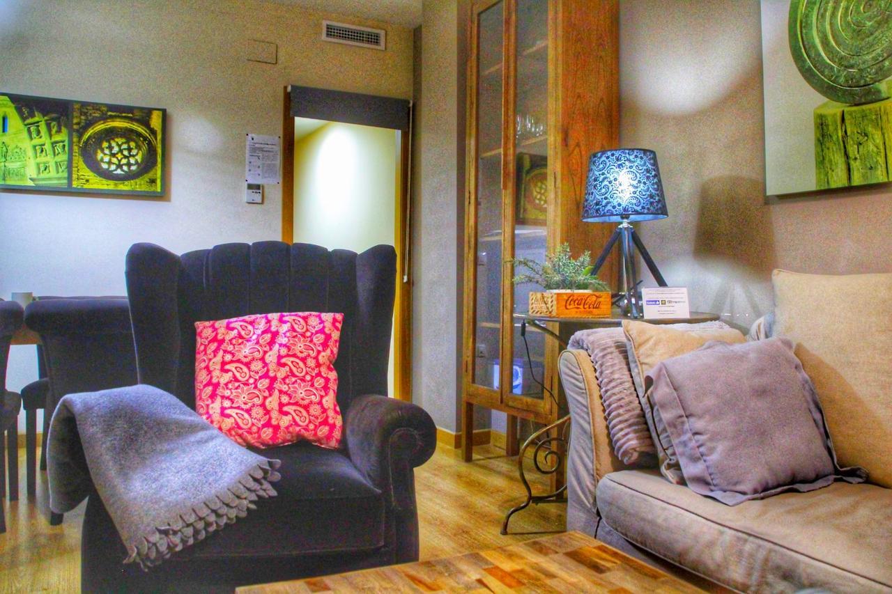 Apartamentos Alcazar De Baeza Bagian luar foto